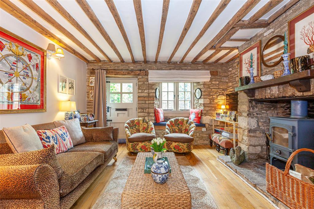 Sitting Room 1.jpg