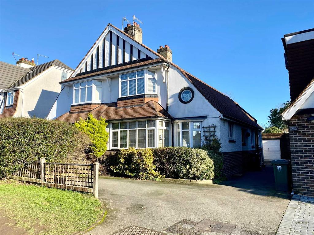 Holmes Avenue, Hove 3 bed semidetached house £625,000
