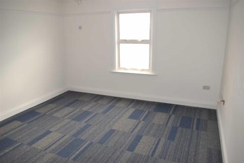 Serviced office to rent - High Road, Loughton