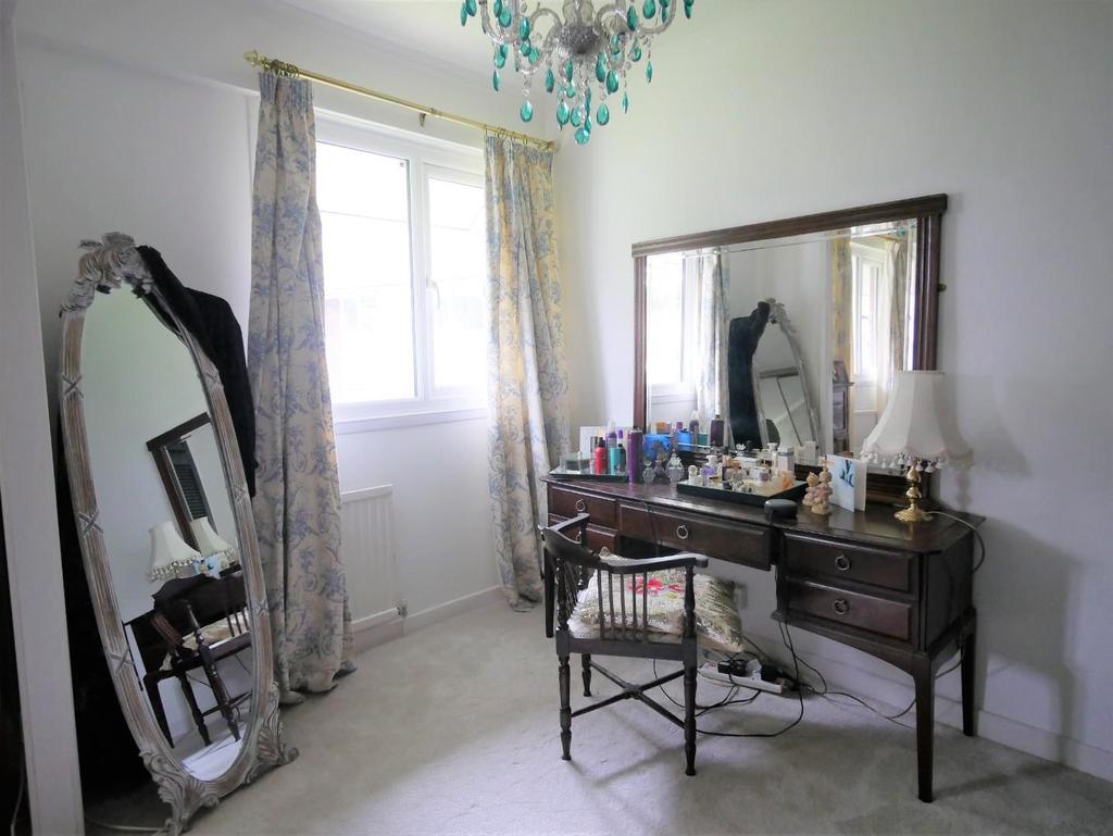 Dressing Area/Bedroom