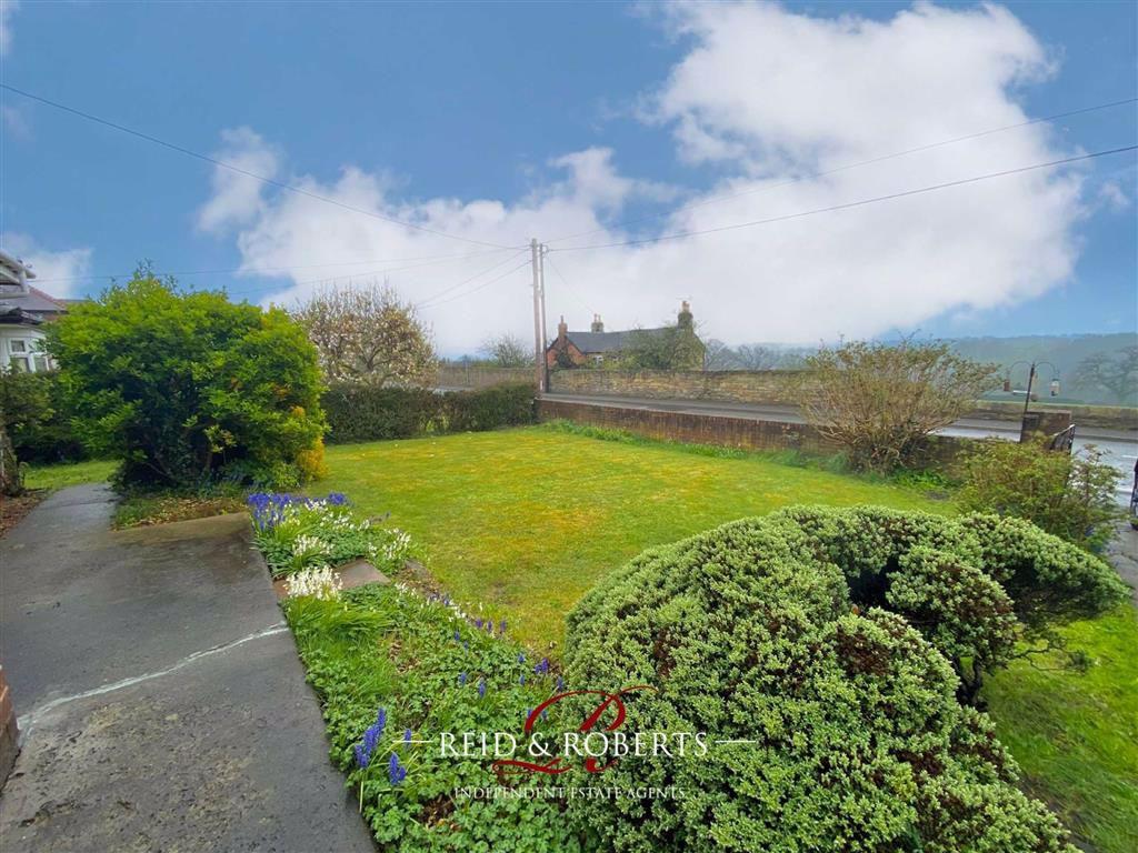 Village Road, Northop Hall, Flintshire 2 bed detached bungalow £249,000