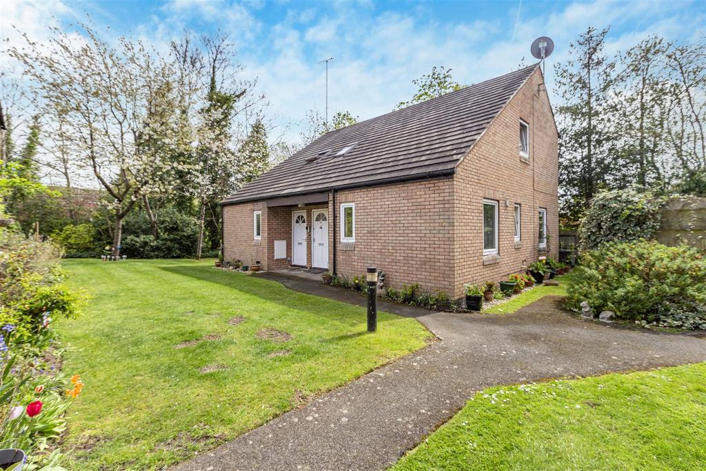 Homeworth House, Mount Hermon Road, Woking 1 bed retirement property