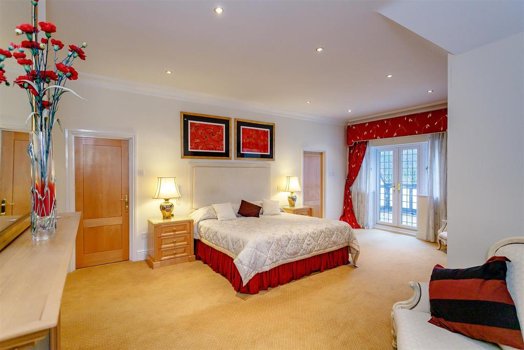 8369729-interior07.jpg