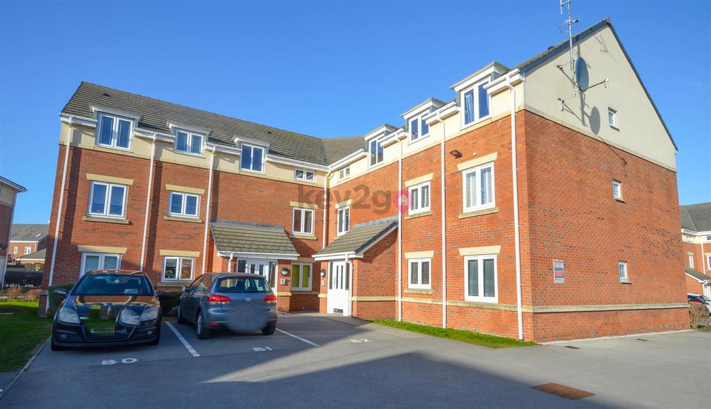 Doveholes Drive, Handsworth... 2 bed flat £125,000