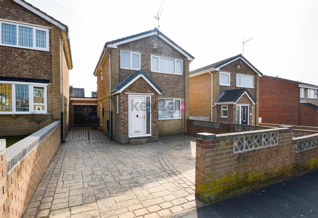 Ashbourne Road, Handsworth, Sheffield, S13 3 bed detached house for