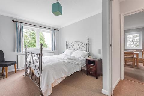 9 The Cedars, Totnes, TQ9 5YR