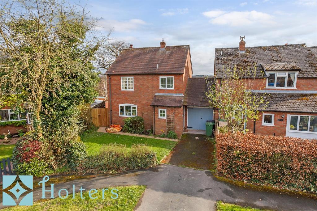 Orchard Rise, Richards Castle, Ludlow 3 bed link detached house £350,000