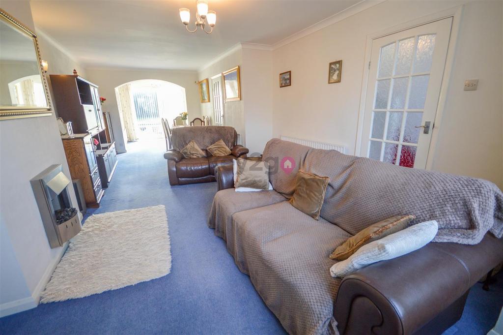 Blackstock Close, Gleadless Valley, Sheffield 3 bed semidetached house