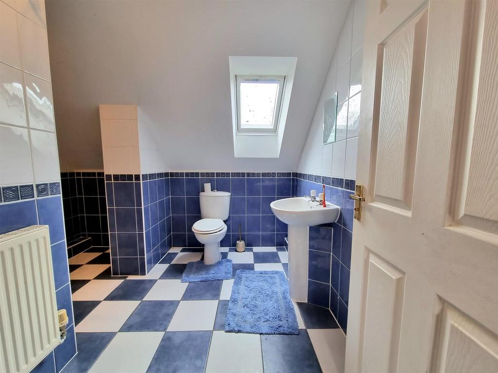 Ensuite.