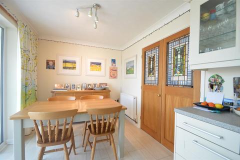 6 Chelmick Close, Church Stretton, SY6 7BY