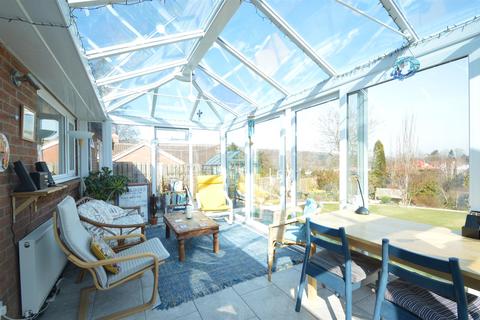 6 Chelmick Close, Church Stretton, SY6 7BY