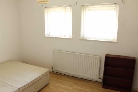 1 bedroom maisonette to rent, Kirkstall Place, Oldbrook, Milton Keynes