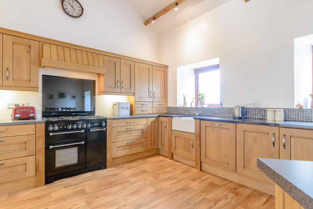 KITCHEN &amp; DINING ROOM