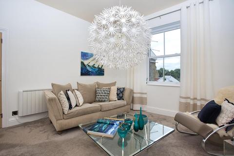 17b Archery Square, Walmer, Deal, CT14 7JA