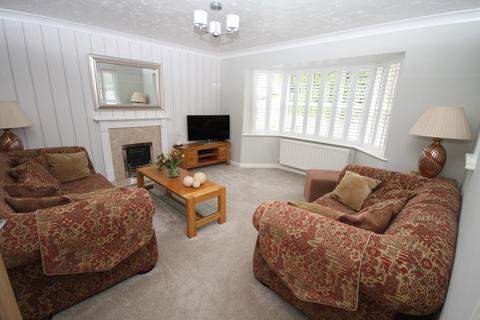 30 Bradshaw View, Queensbury, Bradford, BD13 2FF