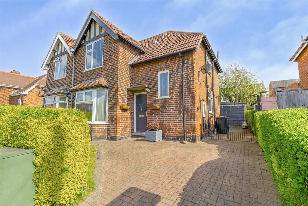 Edward Street, Stapleford, Nottingham 3 bed semidetached house £230,000