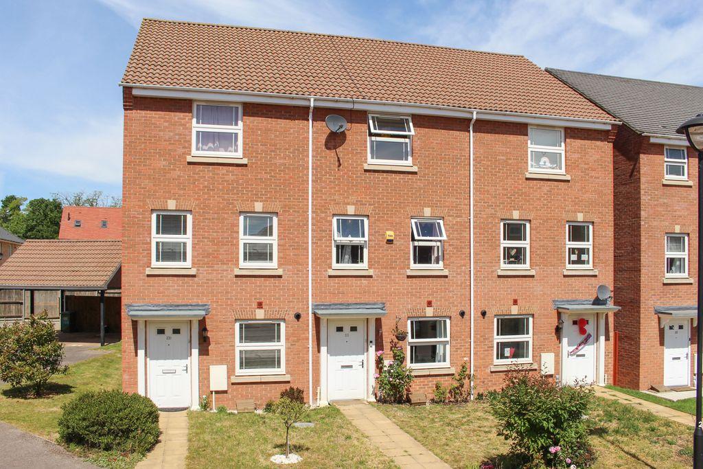 Drakes Avenue, Leighton Buzzard LU7 3AF 4 bed terraced house £340,000