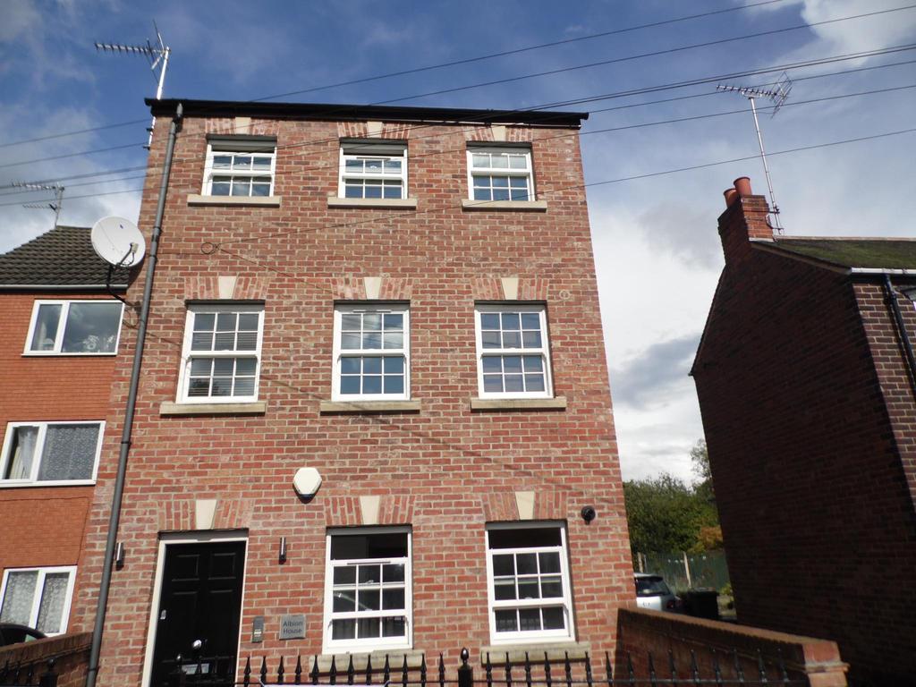 Albion House, Welbeck Road, Doncaster, DN4 2 bed apartment £500 pcm