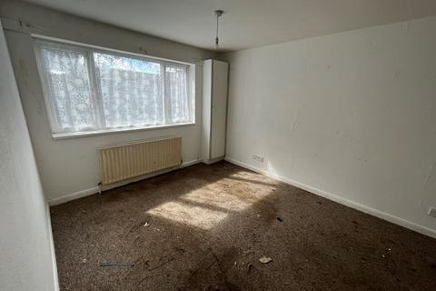 The Bungalow Carden Close, West Bromwich, B70 0BA