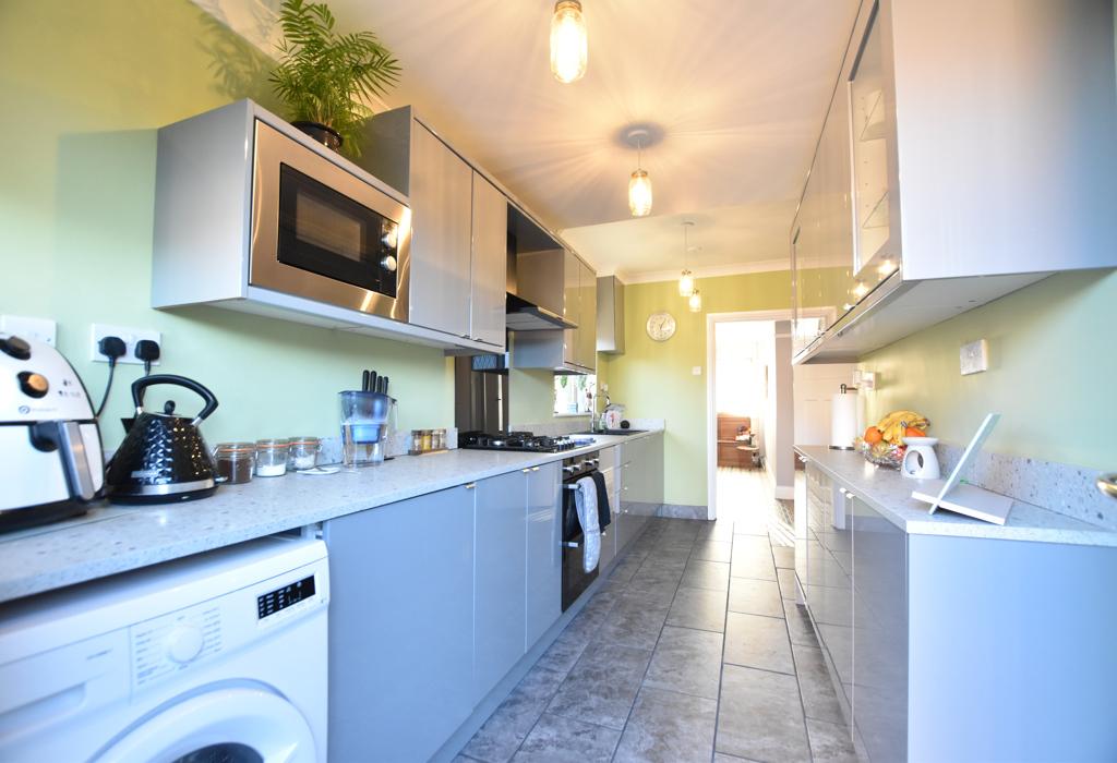 Stockshill Road, Scunthorpe, DN16 2LQ 3 bed semidetached house £169,000