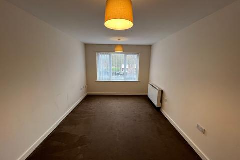 2 bedroom flat to rent, Woodsome Park, Gateacre, Liverpool, L25
