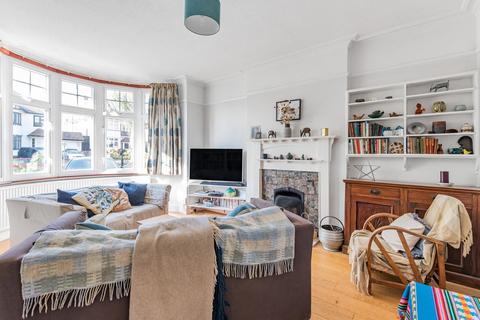 43 Ravensdale Avenue, London, N12 9HR