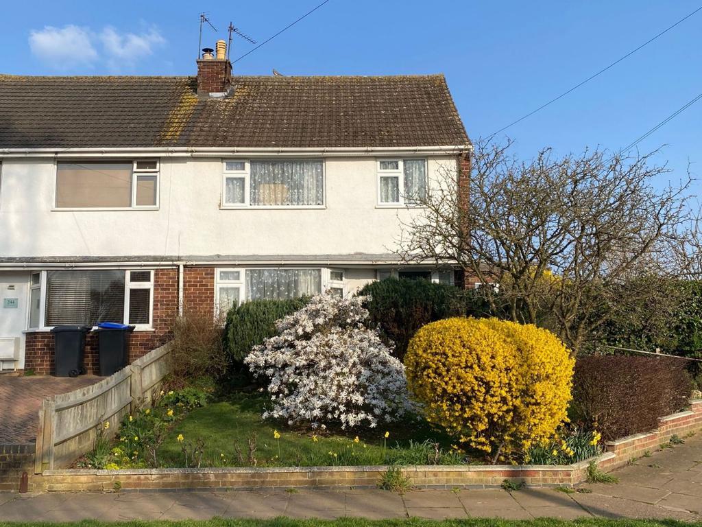 Hazeldene Road, Links View, Northampton NN2 7NP 3 bed semidetached