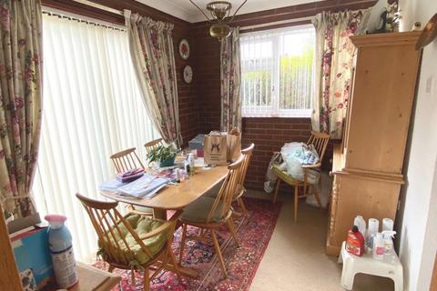 242 Hazeldene Road, Northampton, NN2 7NP