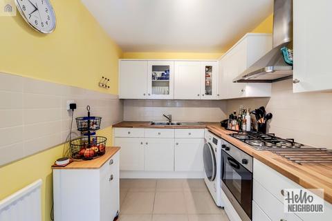 2 bedroom apartment to rent, Worple Road, London, SW19