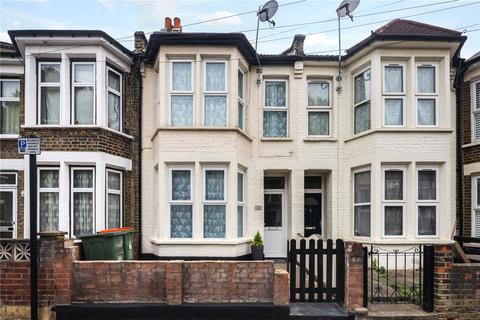 3 bedroom terraced house to rent, Geere Road, Stratford, London, E15