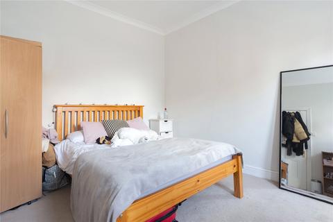 3 bedroom terraced house for sale - Kimberley Road, Clapham, SW9