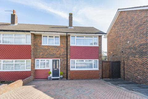 39 Laurel Crescent, Croydon, CR0 8LZ