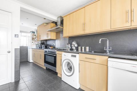 39 Laurel Crescent, Croydon, CR0 8LZ