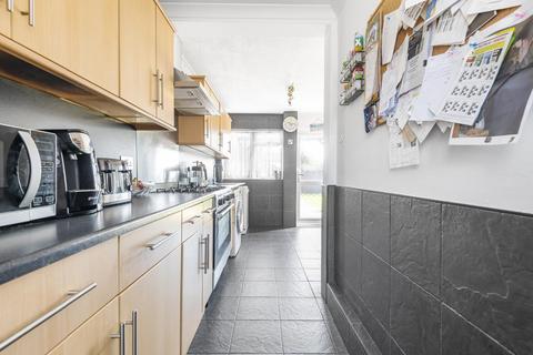 39 Laurel Crescent, Croydon, CR0 8LZ