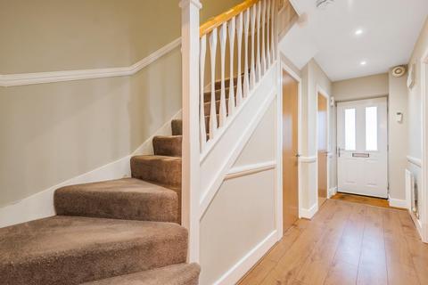 3 Virginia Close, Bromley, BR2 0AF
