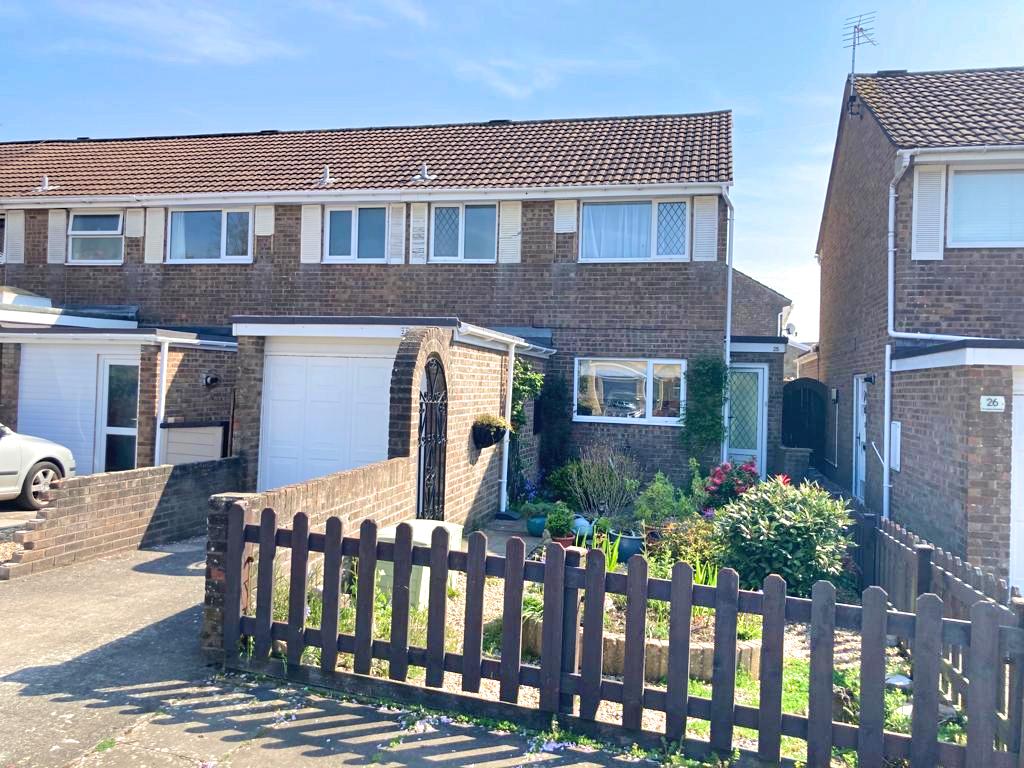 BRYNEGLWYS GARDENS, NEWTON, PORTHCAWL, CF36 5PR 3 bed end of terrace