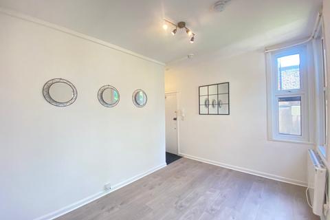 undefined, Priory Road, Hp13