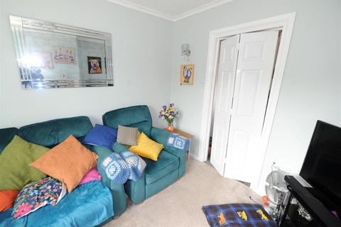 16 Boundary Road, Irlam, Manchester, M44 6EU
