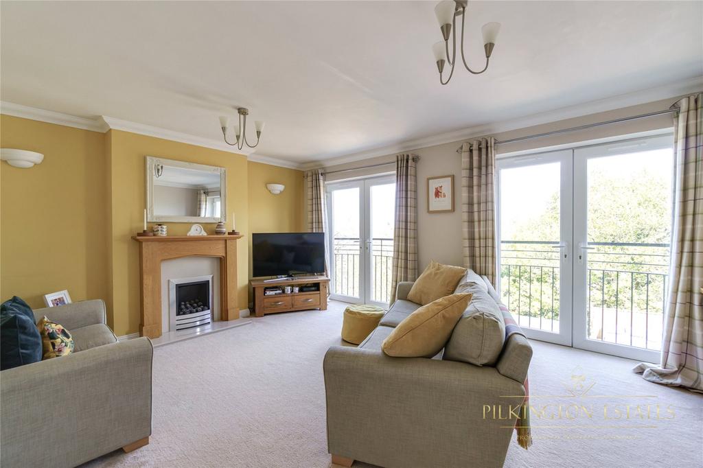 Dunraven Drive, Derriford, Plymouth... 4 bed detached house £415,000