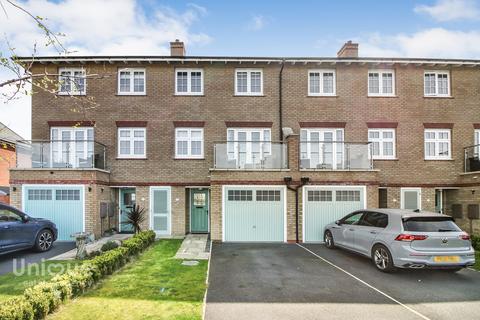 30 Bulkhead Drive, Fleetwood, FY7 6GX