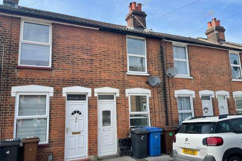 2 bedroom terraced house to rent, Cullingham Road, Ipswich IP1