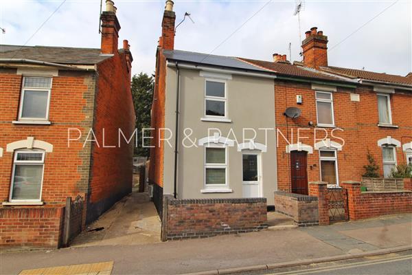 Ipswich Road, Colchester, Essex, CO1 3 bed end of terrace house - £180,000