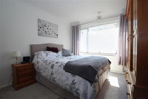 109 Hillview Close, Rowhedge, Colchester, CO5 7HT