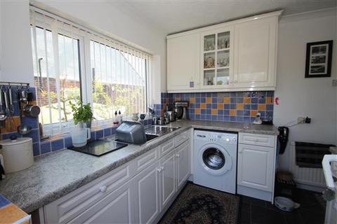 109 Hillview Close, Rowhedge, Colchester, CO5 7HT