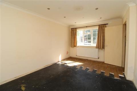 22 Berkley Close, Highwoods, Colchester, CO4 9RR