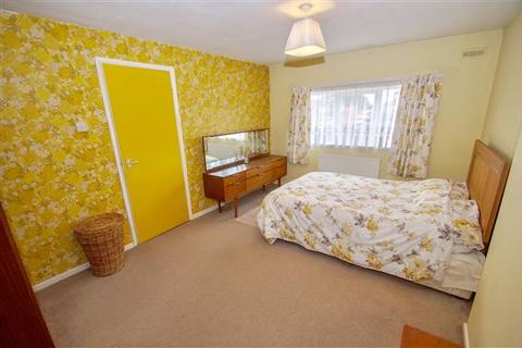 26 Cape Close, Colchester, CO3 4LX