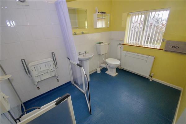 Wet Room/Shower Room