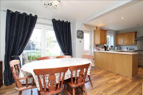 81 Heron Road, Kelvedon, Colchester, CO5 9PA