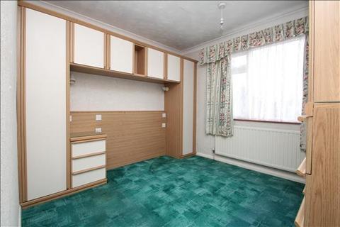 10 Hillview Close, Rowhedge, Colchester, CO5 7HT