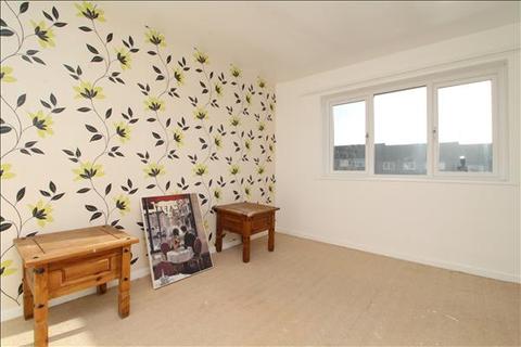 10 Ashdown Way, Colchester, CO4 3QU